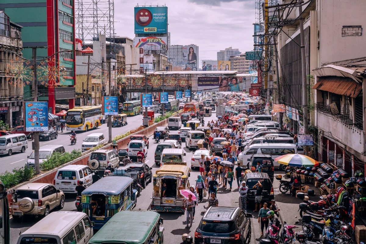 Traffic in Quiapo, Manila | No Contact Apprehension Policy Resumes in Metro Manila